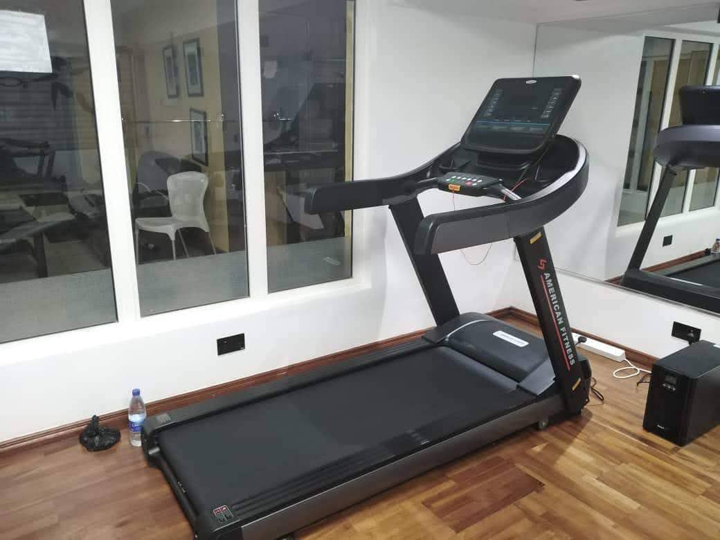 American Fitness 4HP Treadmil